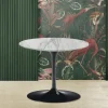 Tavolino Tulip Eero Saarinen H 39 con Piano Rotondo in Marmo Arabescato - Scarlet