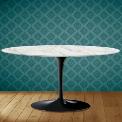 Tavolino Tulip Saarinen Ovale H 41 in Ceramica Morpheus Made in Italy - Scarlet