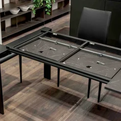 Tavolo Allungabile a 310 cm con Piano in Nobilitato e Base in Metallo - Spilla