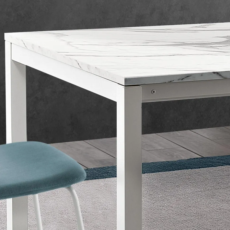 Tavolo Allungabile a 260 cm con Piano in Melaminico Finitura Calacatta - Shaila