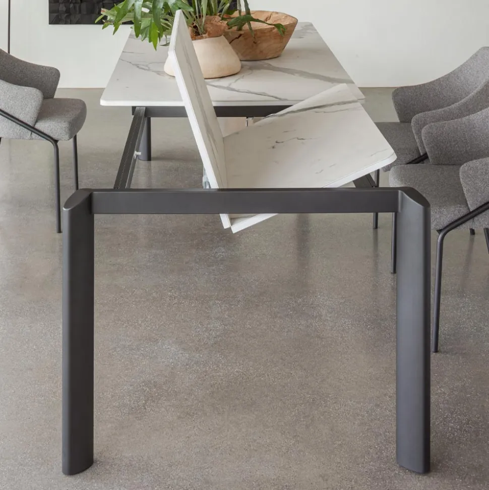 Tavolo Allungabile a 298 cm in Ceramica e Metallo Made in Italy - Tulipano
