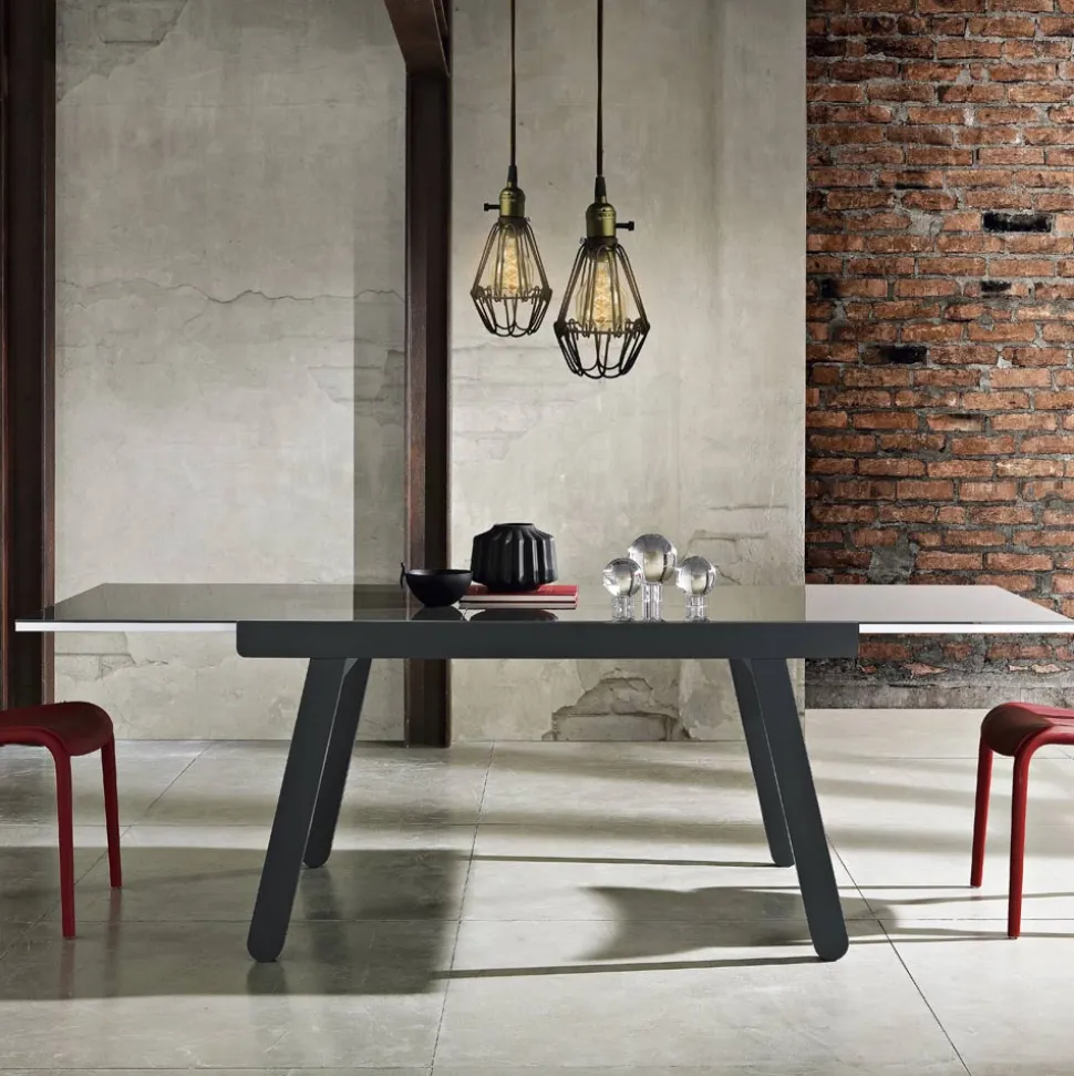 Tavolo Allungabile a 240 cm in Legno Laccato Made in Italy - Adrienne