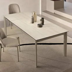 Tavolo Allungabile in Gres Porcellanato e Base in Metallo Verniciato - Arko