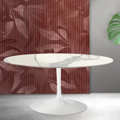 Tavolo Allungabile Tulip Saarinen H 74 cm in Ceramica Florim Statuario Opaco - Scarlet