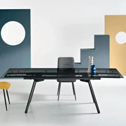 Tavolo Allungabile 160/240x91 cm in Vetro Fumè e Base in Metallo Nero - Colonna