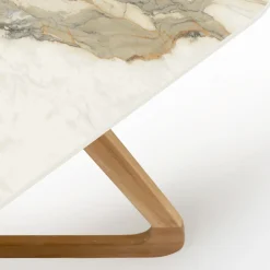 Tavolo con Base in Legno e Piano in Ceramica Calacatta Hermitage - Infinity
