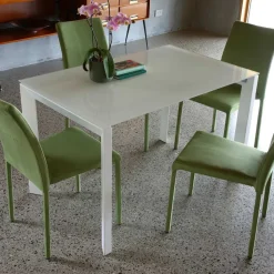 Tavolo Cucina Allungabile Fino a 170 cm in Metallo e Vetro Temperato - Berto