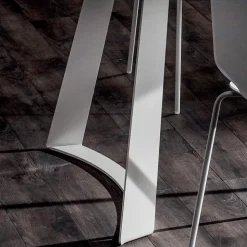Tavolo Cucina in Hpl con Basamento in Metallo Made in Italy Pregiato - Pinocchio