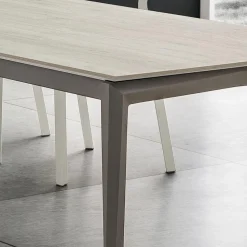 Tavolo da Cucina Allungabile Fino a 240 cm in Hpl Made in Italy - Fantastic