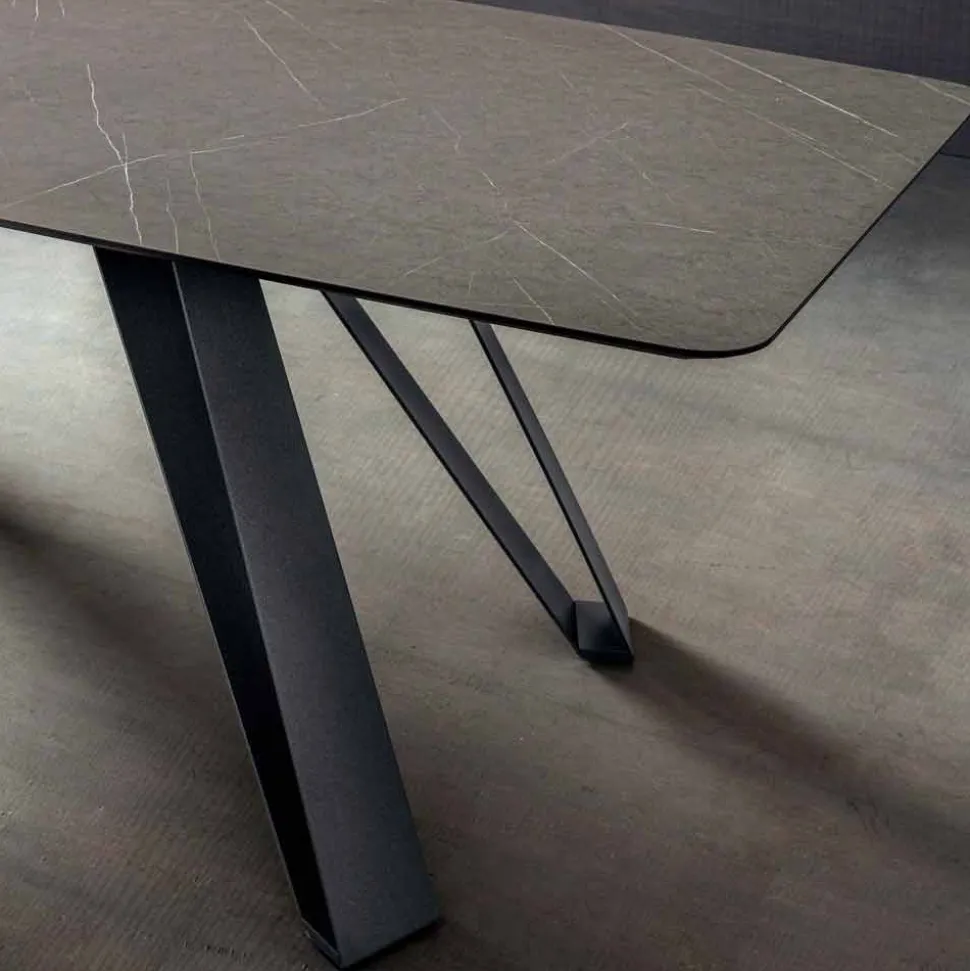 Tavolo da Cucina in Hpl con Base in Metallo Antracite Made in Italy - Aresto