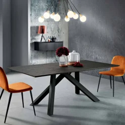 Tavolo da cucina in legno MDF e metallo fatto in Italia, Wilmer