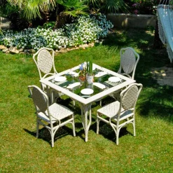 Tavolo da giardino di design piano in vetro Romeo realizzato a mano