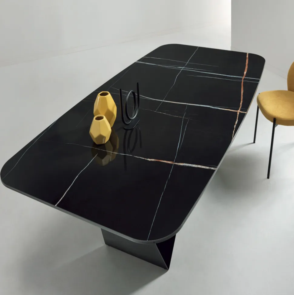 Tavolo da Pranzo con Piano in Ceramica Effetto Marmo Made in Italy - Mirco