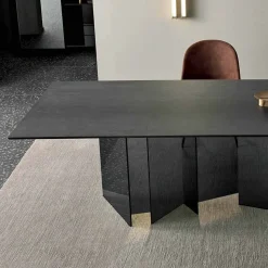 Tavolo da Pranzo di Design in Ceramica e Base Vetro Fumè Made in Italy – Random