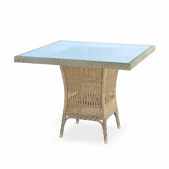 Tavolo da pranzo di design in polietilene intrecciato a mano Chad