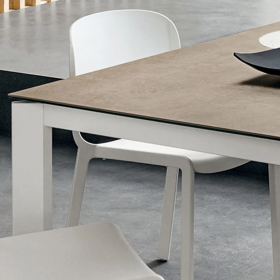 Tavolo da Pranzo in Laminam con Struttura in Alluminio Made in Italy - Bavaria