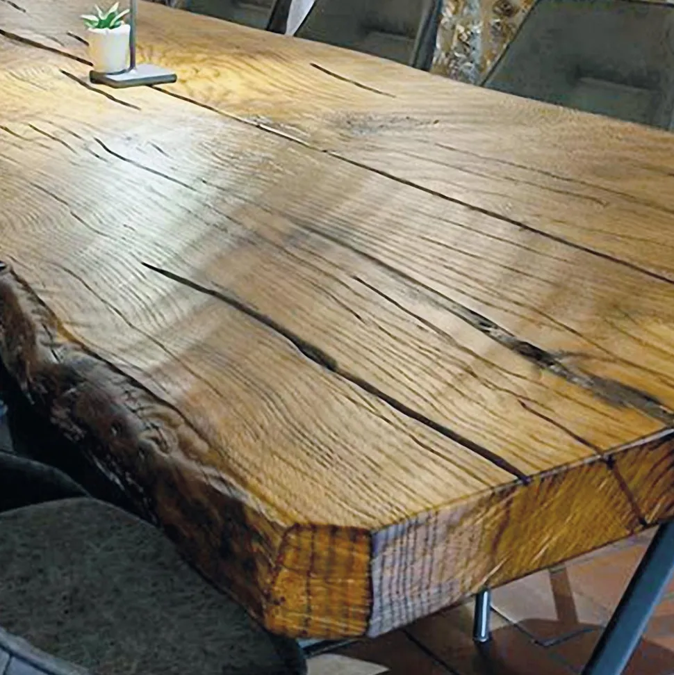 Tavolo da Pranzo in Quercia Secolare e Base in Metallo Made in Italy - Dite