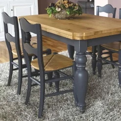 Tavolo da Pranzo in Rovere Nodato e 4 Sedie Incluse Made in Italy