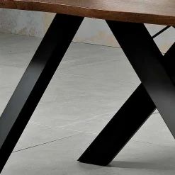 Tavolo di design in legno massellato prodotto in Italia, Wilmer