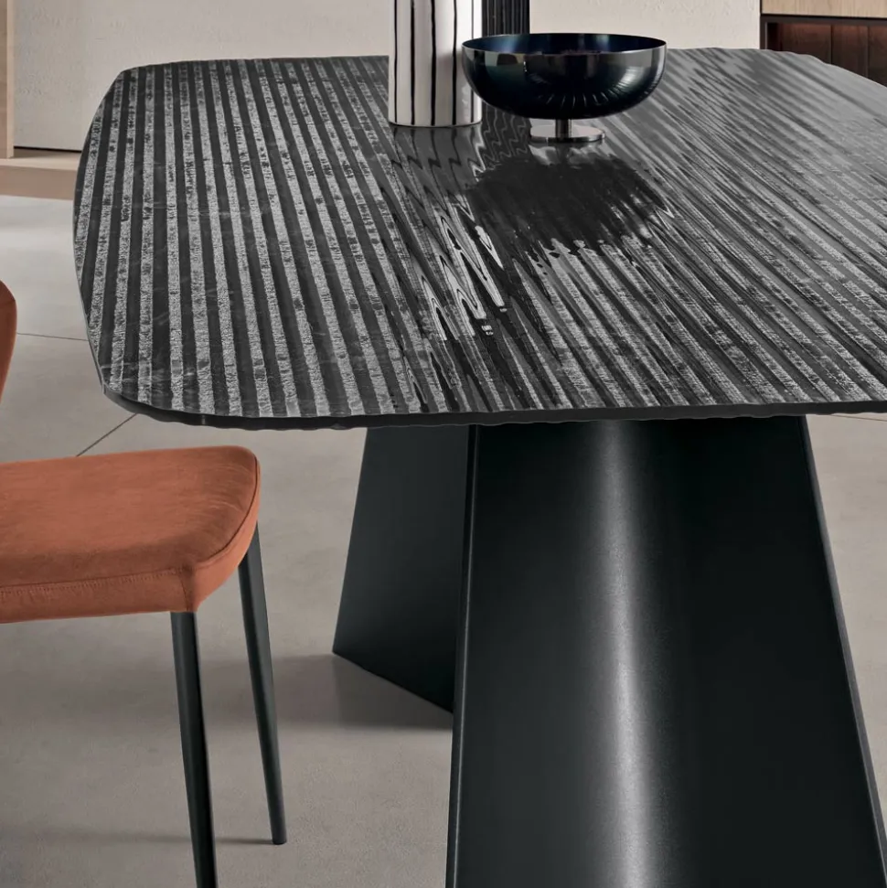 Tavolo Fisso con Base in Metallo e Piano in Vetro Rigato Made in Italy - Lumo