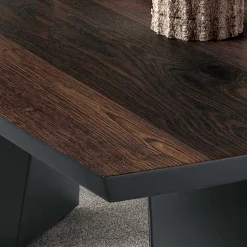 Tavolo Fisso in Rovere Impiallacciato e Base in Metallo Verniciato - Milo