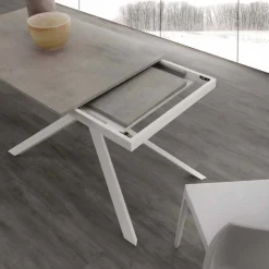 Tavolo in legno allungabile fino a 190 cm con base incrociata Lecce