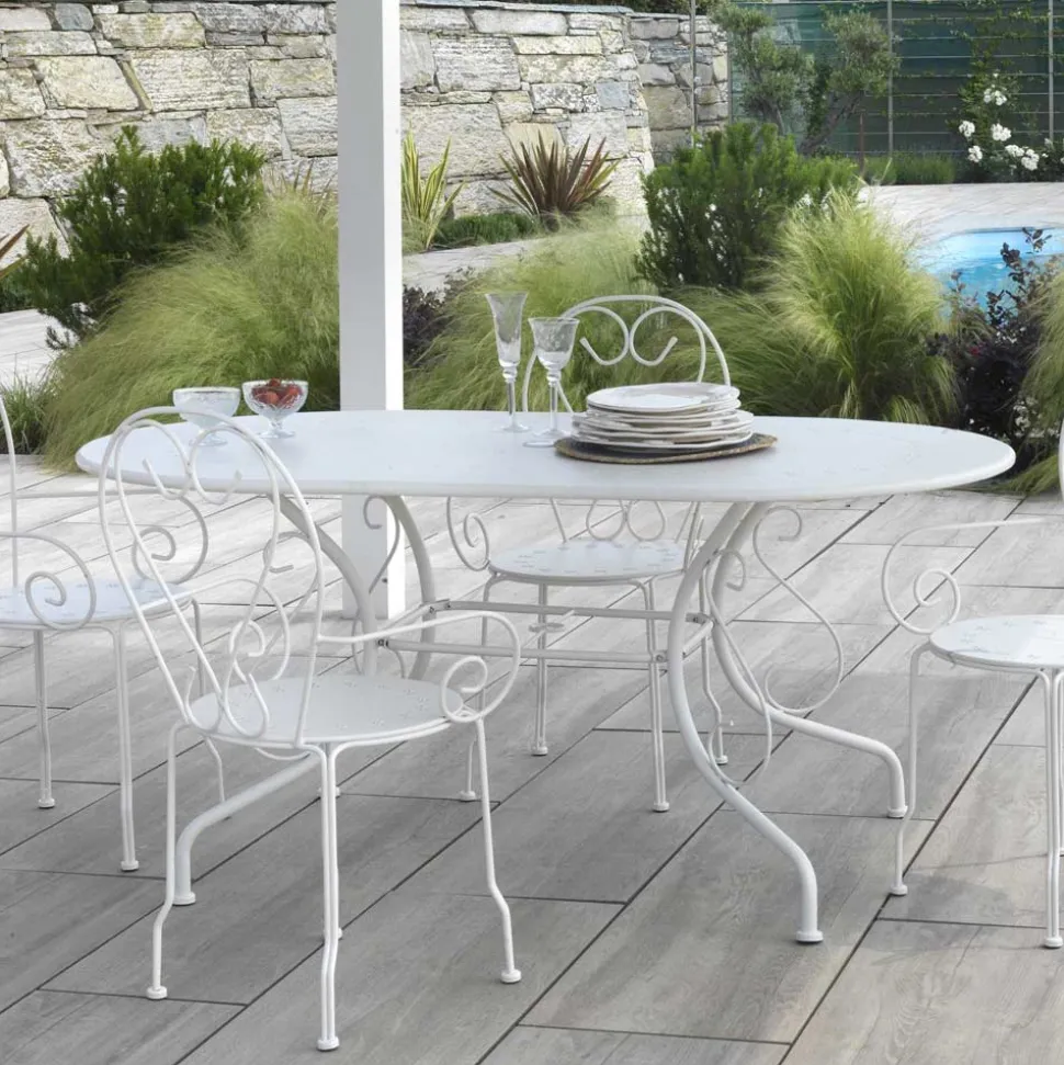 Tavolo Ovale da Giardino Realizzato Interamente in Metallo - Archivio