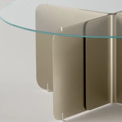 Tavolo Rotondo con Piano in Vetro Extrachiaro e Base Champagne - Piacere