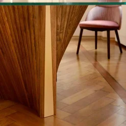Tavolo Rotondo di Lusso in Vetro e Frassino Oliato Made in Italy - Madame