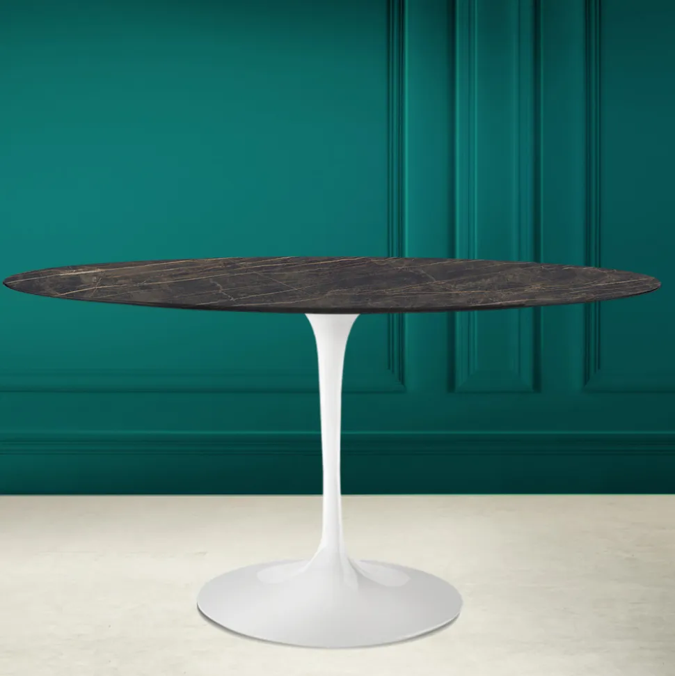 Tavolo Tulip Eero Saarinen H 74 Ovale in Ceramica Noir Desire Made in Italy - Scarlet