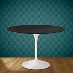Tavolo Tulip Eero Saarinen H 74 Rotondo in Ceramica Domoos Made in Italy - Scarlet