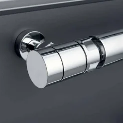 Termoarredo design Graffe idraulico con finitura cromata by Scirocco H