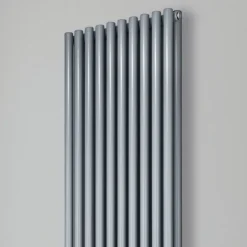 Termoarredo Idraulico con Collettori Orizzontali e Tubi Verticali - Colomba