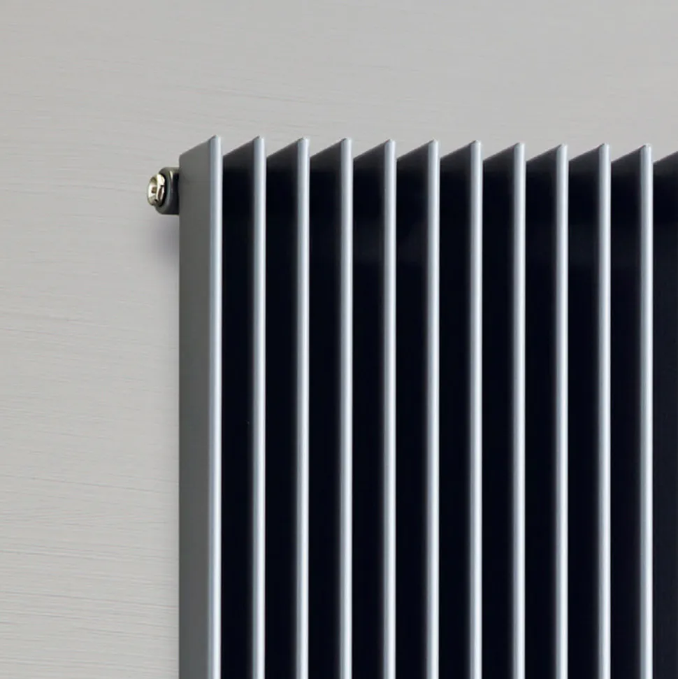 Termoarredo Idraulico con Doppia Serie di Elementi Piatti Made in Italy - Macedonia