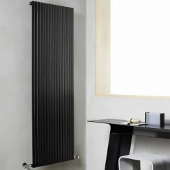 Termoarredo Idraulico Verticale a Parete Design Moderno fino 1224 Watt - Regolo