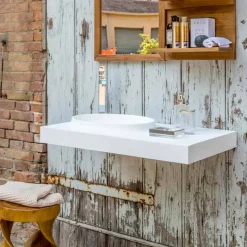 Top in Solid Surface sospeso con lavabo integrato Arona