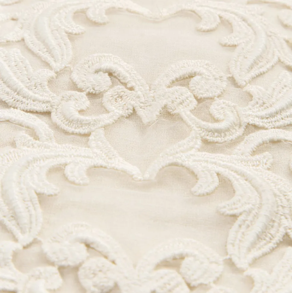 Tovaglia in Lino Bianco o Burro con Pizzo Farnese Design Rettangolare - Kippel
