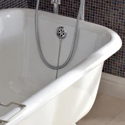 Vasca Freestanding Design Vintage in Ghisa Bianca, Made in Italy – Marwa