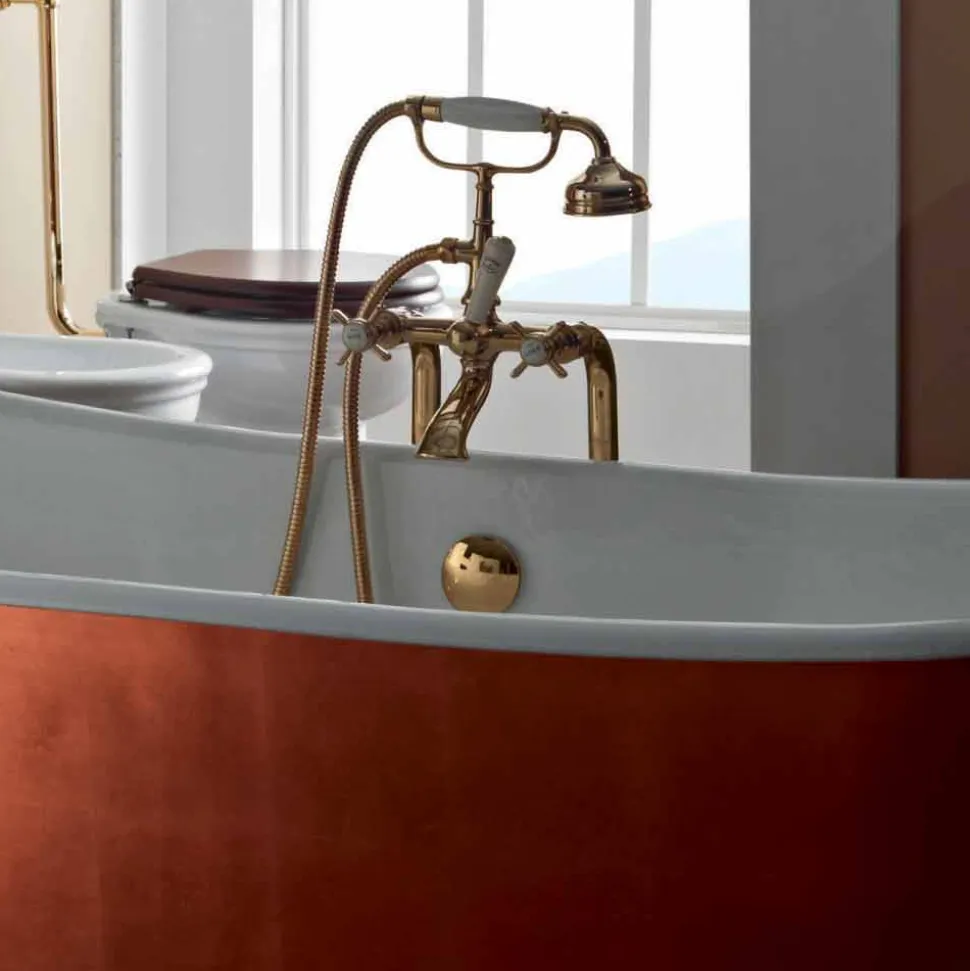 Vasca freestanding in ghisa con copertura esterna in foglia rame vintage Bass
