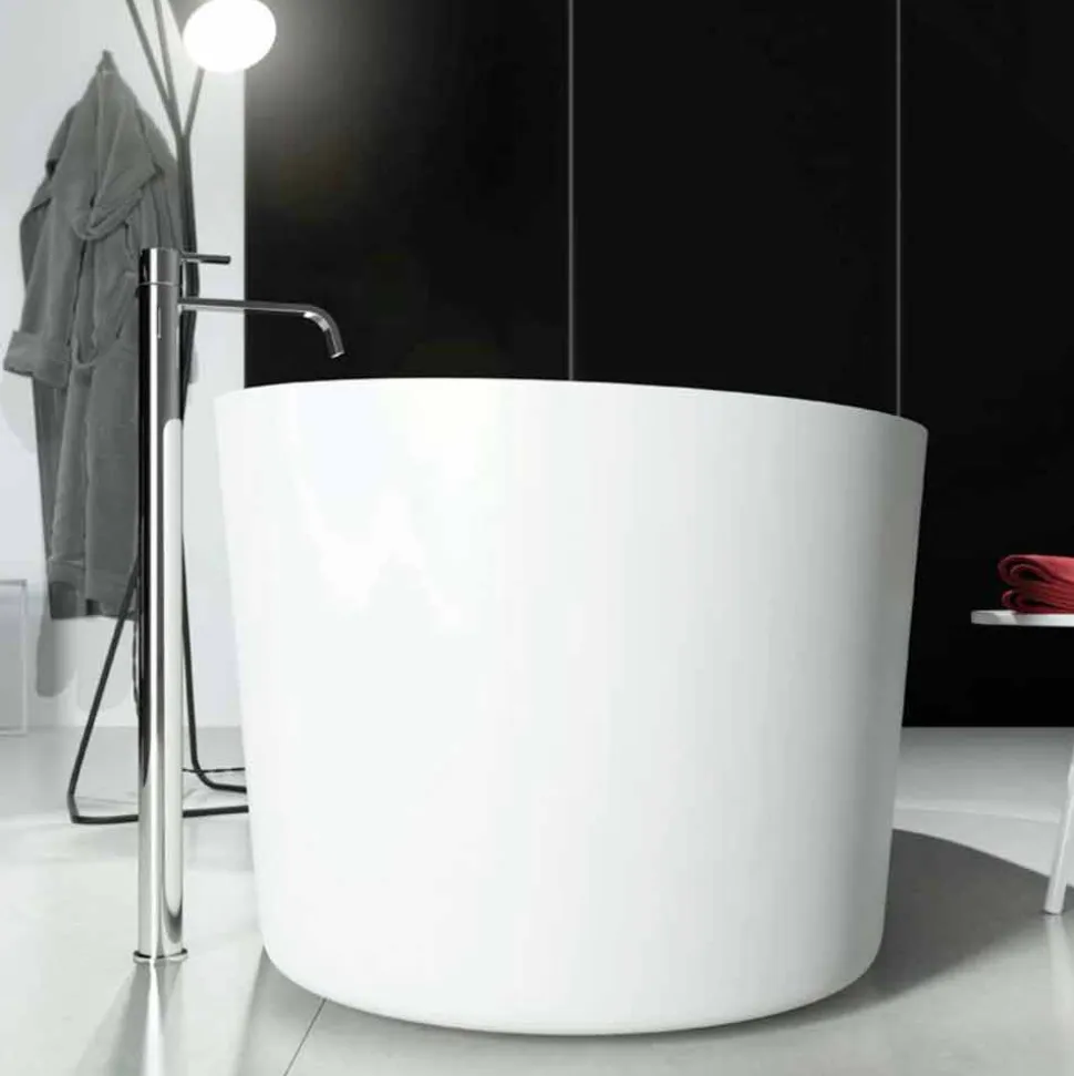 Vasca monoblocco freestanding di design prodotta in Italia, Dongo