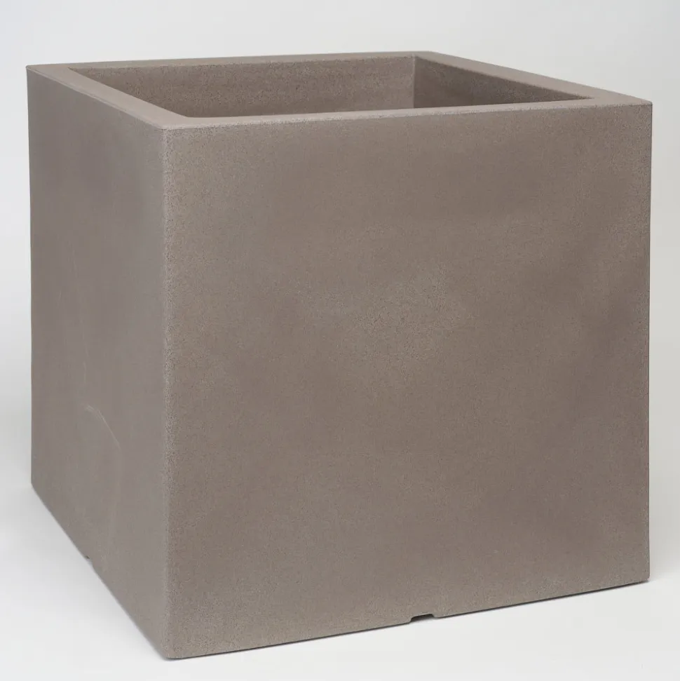 Vaso o Divisorio Colorato per Esterni 3 Dimensioni Made in Italy - Plants