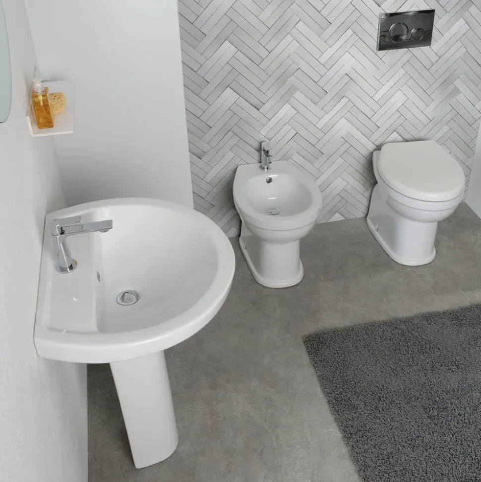 Vaso Wc a Terra in Ceramica Bianca Classica con Sedile in Poliestere - Silice