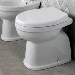 Vaso Wc a Terra in Ceramica Bianca Classica con Sedile in Poliestere - Silice